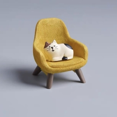 Decor Mèo ngồi ghế Boxy Cat