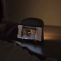 Đèn ngủ kiêm đỡ điện thoại bánh mỳ Sandwich Lamp