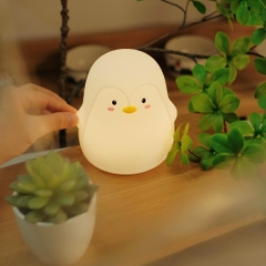 Đèn ngủ cảm ứng chim cánh cụt Pororo