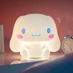 Đèn ngủ cảm ứng Thỏ cinnamoroll tai bự