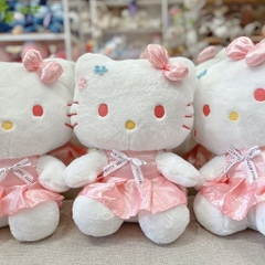 Gấu bông Hello Kitty hoa nhỏ