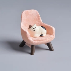 Decor Mèo ngồi ghế Boxy Cat