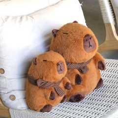 Gấu bông chuột lang capybara quàng khăn quý phái