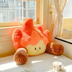 Gấu bông tựa lưng lửa Calcifer