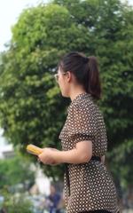 Áo chấm bi cộc tay -A31