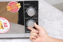 Lò vi sóng Sharp R-G223VN-SM 20 lít