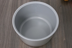 Nồi cơm điện Sunhouse Mama SHD8661 1,8L màu đỏ