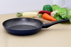 Chảo đá hoa cương đáy từ Sunhouse SFP28B 28