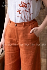 SONO - Áo linen sát nách đột chỉ bông sen