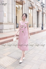 SONO - Đầm linen 5 nút vai thêu hoa hồng đặc
