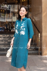 SONO - Đầm sơ mi thêu 2 bên hoa trắng