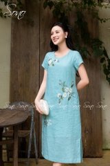 SONO - Đầm linen thêu hoa cúc