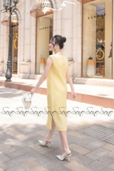 SONO - Đầm linen 5 nút vai thêu hoa hồng đặc