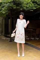 SONO - Đầm linen tay lỡ thêu hoa cỏ