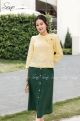 SONO - Áo linen dài tay cổ bèo nhún thêu