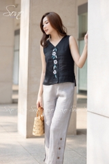 SONO - Quần dài linen đính nút gỗ