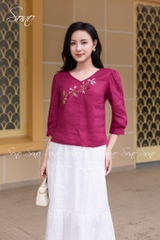 SONO - Áo linen cổ tim tay lỡ thêu hoa sim