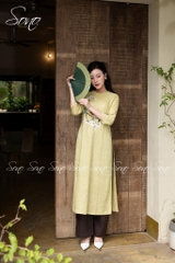 SONO - Áo dài xanh bơ thêu hoa và bướm