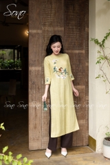 SONO - Áo dài xanh bơ thêu hoa và bướm