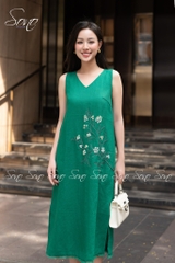 SONO - Đầm linen cổ tim thêu cành lá xương cá