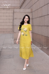 SONO - Đầm linen có tay thêu bình hoa mẫu đơn