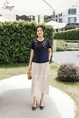 SONO - Áo linen đính nút gỗ thêu hoa nhiều màu