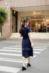 SONO - Đầm linen có tay vẽ hoa ly trắng