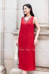 SONO - Đầm linen nút gỗ bên thêu viền cổ tim