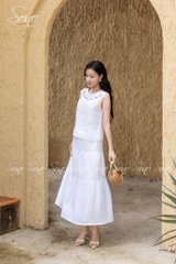 SONO - Áo linen sát nách cổ đính nút thêu viền