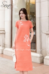SONO - Đầm linen thêu hoa trắng đối xứng