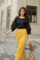 SONO - Áo linen tay lửng thêu hoa