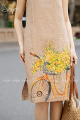 SONO - Đầm linen vẽ giỏ hoa xe đạp