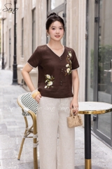 SONO - Áo linen cổ tim viền ren thêu hoa đặc