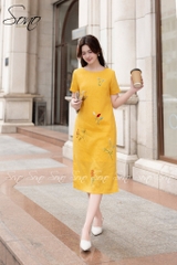 SONO - Đầm vàng thêu toàn thân