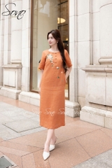 SONO - Đầm linen có tay nút bọc thêu hoa rơi