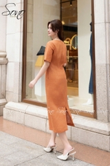 SONO - Đầm linen có tay nút bọc thêu hoa rơi