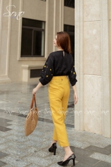 SONO - Áo linen tay lửng thêu hoa