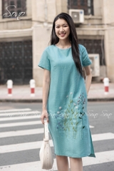 SONO - Đầm linen ren cổ thêu hoa