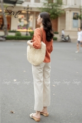 SONO - Áo linen thêu tay lửng xếp ly