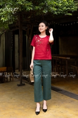 SONO - Áo linen đính nút gỗ thêu hoa