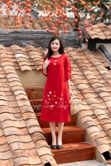 SONO - Đầm linen tay lỡ thêu hoa cỏ