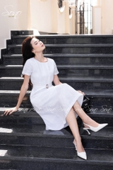 SONO - Đầm linen chạy li ngực kèm belt