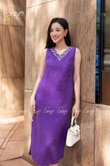 SONO - Đầm linen nút gỗ bên thêu viền cổ tim