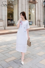 SONO - Đầm linen có tay nút bọc thêu hoa rơi