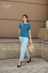 SONO - Áo linen thêu hoa nhí ở vai