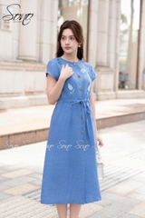 SONO - Đầm linen rút dây thêu nhiều hoa