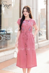 SONO - Đầm linen rút dây thêu nhiều hoa