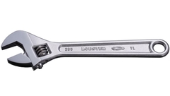 Mỏ lết M Lobster Nhật Bản