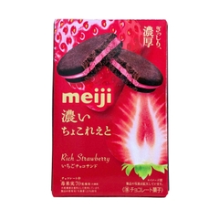 Bánh Quy Socola Dâu Tây Meiji Rich 96G