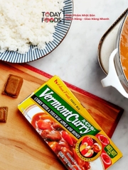 Viên Xốt Cà Ri Vermont Vị Táo Và Mật Ong Cay Vừa 230G